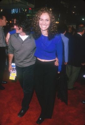 Amy Brenneman photo