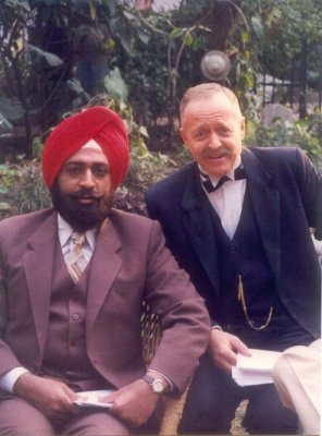 Gulshan Grover photo