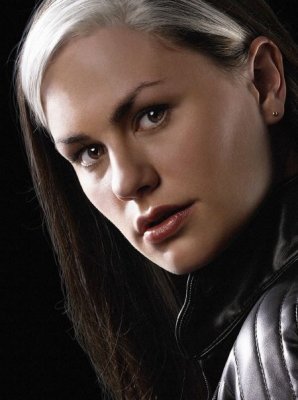 Anna Paquin photo