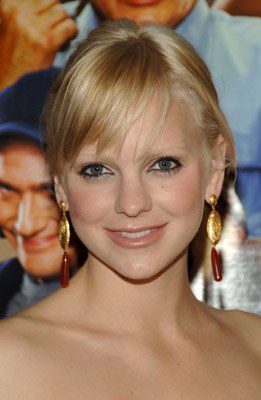 Anna Faris photo
