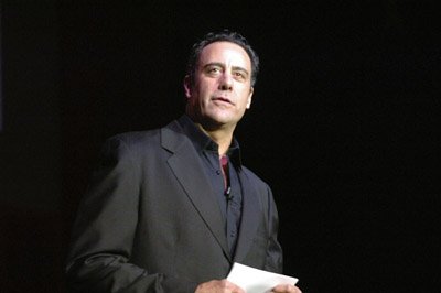 Brad Garrett photo