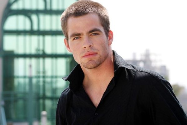 Chris Pine photo