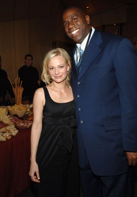 Samantha Mathis photo