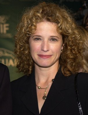 Nancy Travis photo