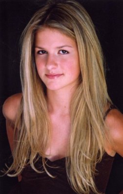 Jordan-Claire Green photo