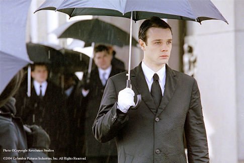 Rupert Evans photo