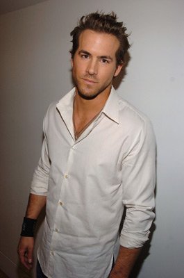 Ryan Reynolds photo