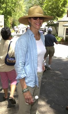 Wendie Malick photo
