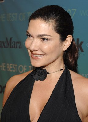 Laura Harring photo
