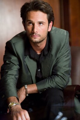 Rodrigo Santoro photo