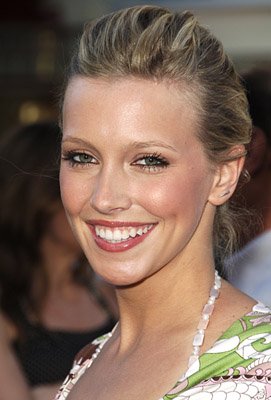 Katie Cassidy photo