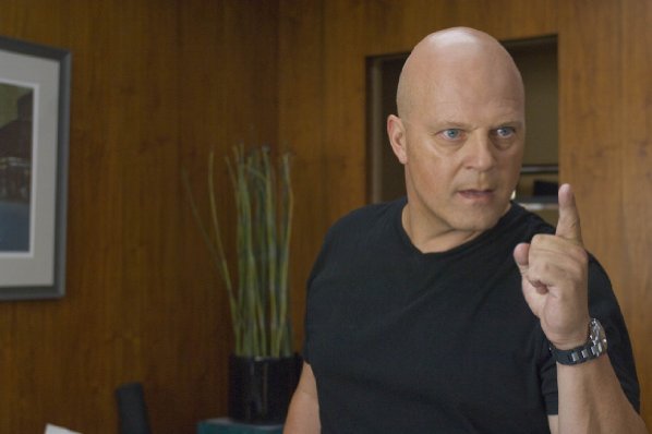 Michael Chiklis photo