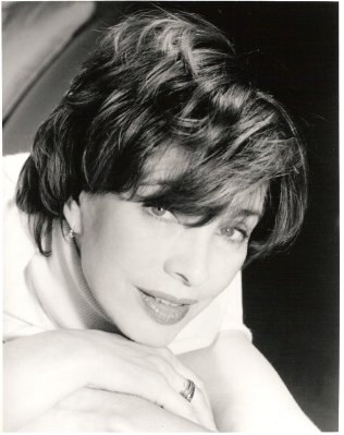 Anne Archer photo