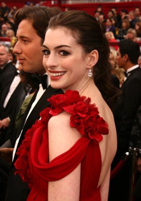 Anne Hathaway photo