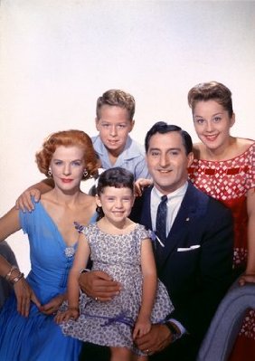 Angela Cartwright photo