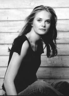 Rachel Blanchard photo