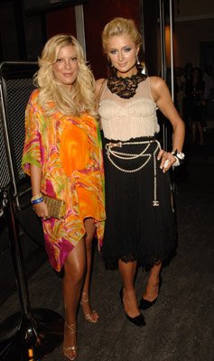 Tori Spelling photo