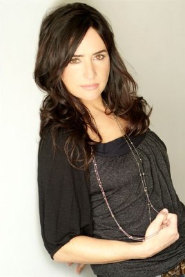 Pamela Adlon photo