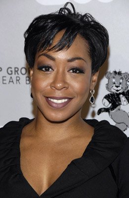 Tichina Arnold photo