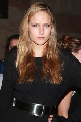 Leelee Sobieski photo