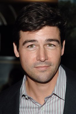 Kyle Chandler photo