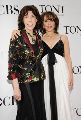 Andrea Martin photo