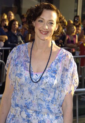 Joan Cusack photo