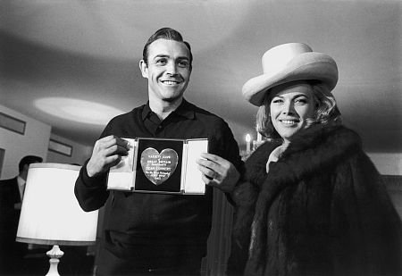 Honor Blackman photo