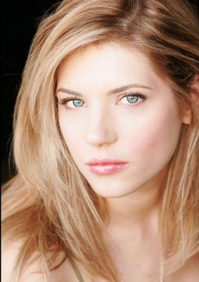 Katheryn Winnick photo