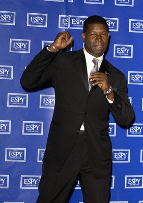 Dennis Haysbert photo