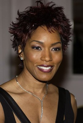 Angela Bassett photo