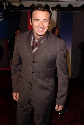 Julian McMahon photo