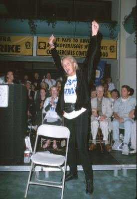 Sally Kirkland photo
