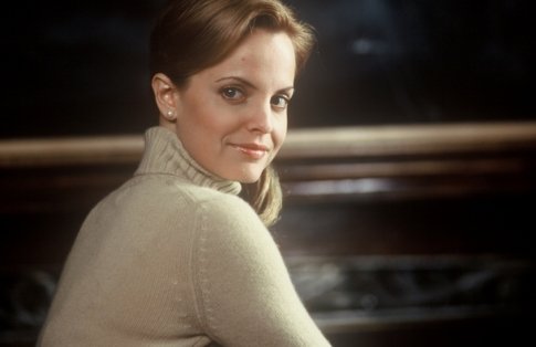 Mena Suvari photo