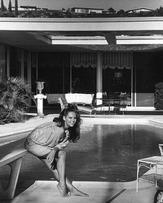 Claudia Cardinale photo