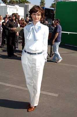 Emily Mortimer photo