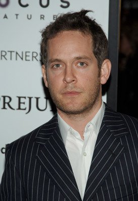 Tom Hollander photo