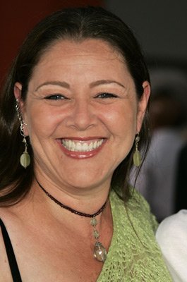Camryn Manheim photo