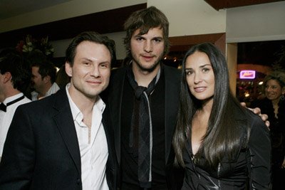 Ashton Kutcher photo