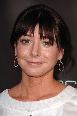 Alyson Hannigan photo