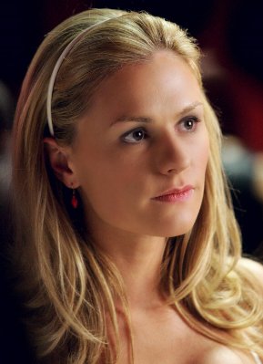 Anna Paquin photo
