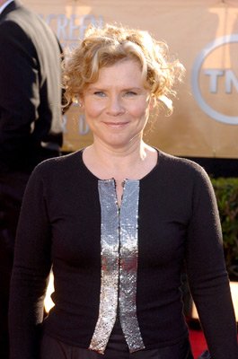 Imelda Staunton photo