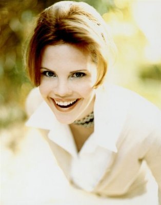 Kiersten Warren photo