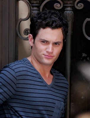 Penn Badgley photo