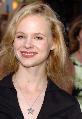 Thora Birch photo