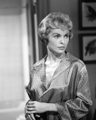 Janet Leigh photo