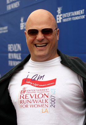 Michael Chiklis photo