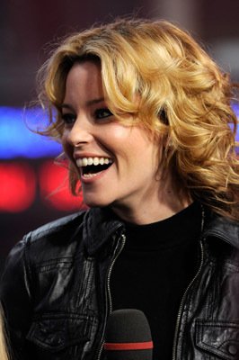 Elizabeth Banks photo