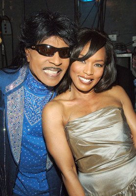 Angela Bassett photo