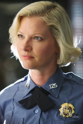 Gretchen Mol photo